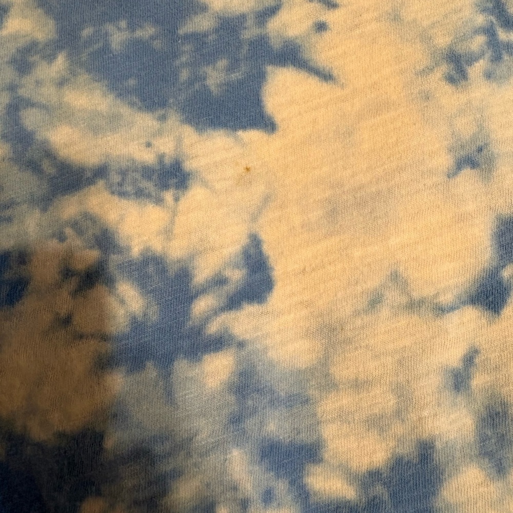 GAP V-Neck Boho Tee Bundle - Picture 5 of 6
